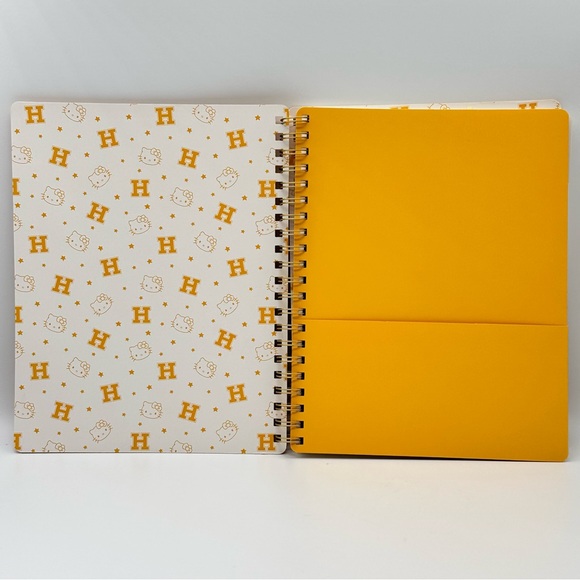 Sanrio Hello Kitty 2025 Large Spiral 17-month Planner - Gold Soft Leather Cover - Picture 3 of 14